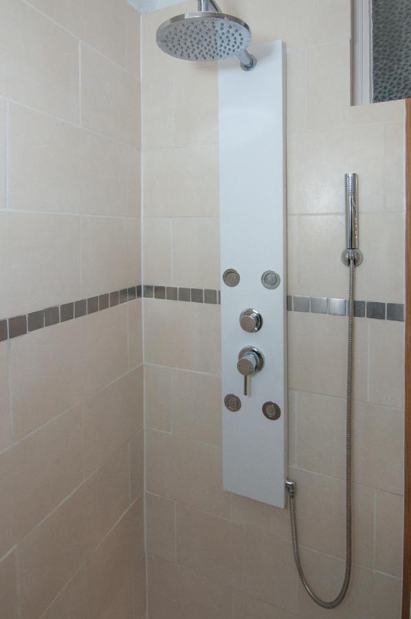 Bel Appartement Tours Centre 2 Chambres, 6 Pers "Pied-A-Tours" Εξωτερικό φωτογραφία